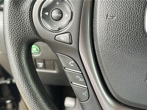 Used 2023 Honda Ridgeline Sport image 11