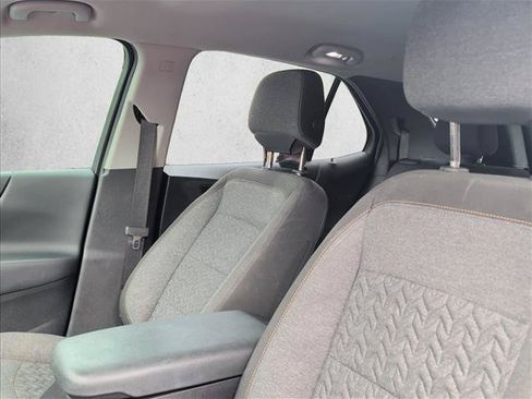 Used 2022 Chevrolet Equinox LT FWD image 18