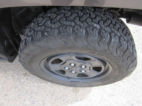 Used 2015 Jeep Patriot High Altitude image 16