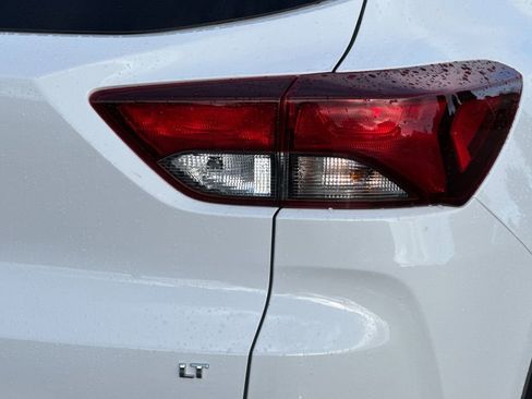 Certified 2021 Chevrolet TrailBlazer LT w/ Convenience Package image 32