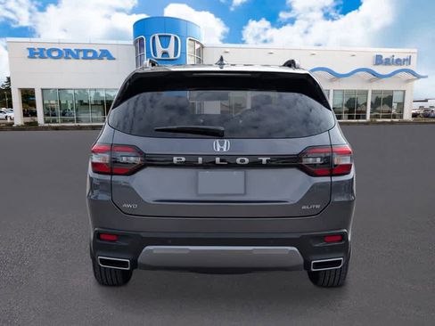New 2026 Honda Pilot Elite image 4