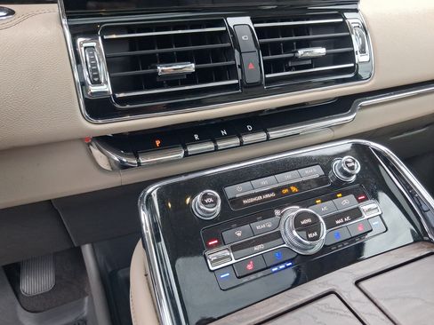 Certified 2023 Lincoln Navigator Reserve RWD image 20