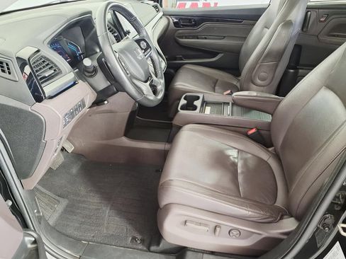Used 2019 Honda Odyssey Elite image 13
