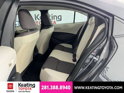 Used 2026 Toyota Corolla LE FWD image 17