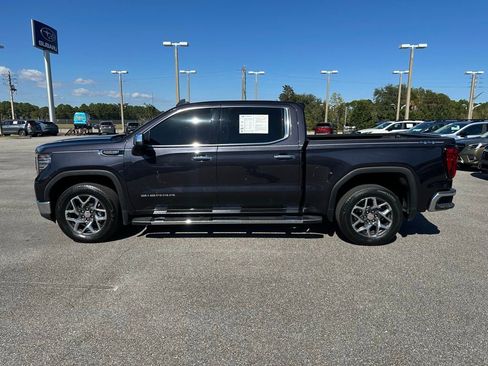 Used 2023 GMC Sierra 1500 SLT w/ SLT Premium Package image 11