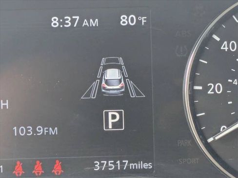 Used 2024 Nissan Kicks SV w/ Interior Electronics Package FWD image 9