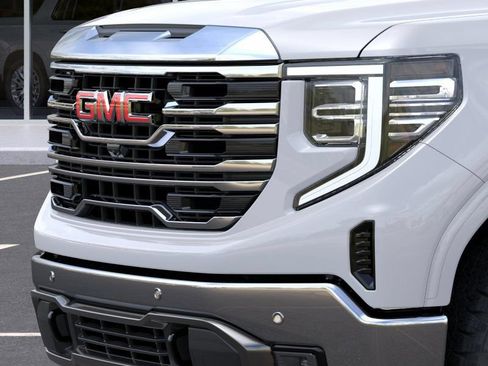 New 2026 GMC Sierra 1500 SLT w/ SLT Premium Plus Package AWD/4WD image 13