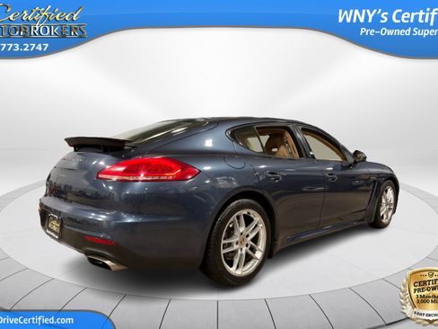 Used 2014 Porsche Panamera RWD image 6