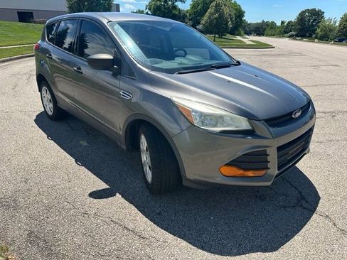 Used 2014 Ford Escape S FWD image 4