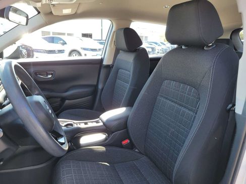 Used 2023 Honda HR-V LX image 21