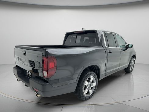 Used 2025 Honda Ridgeline RTL image 4