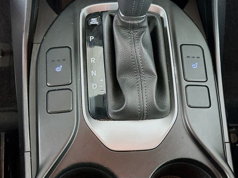 Used 2017 Hyundai Santa Fe Sport image 25