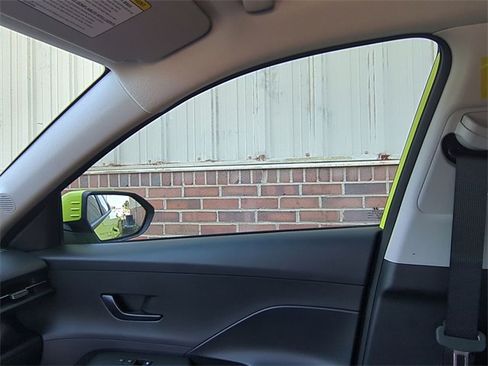 New 2026 Hyundai Kona SE image 12