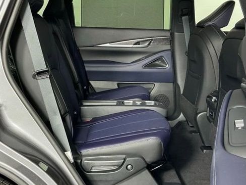 New 2026 INFINITI QX60 Sport w/ Dark Cargo Package AWD/4WD image 26
