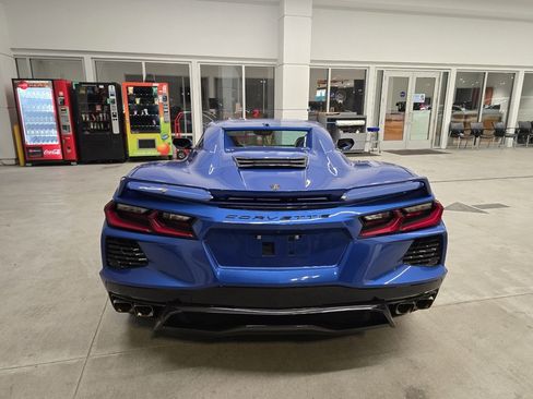 Used 2023 Chevrolet Corvette Stingray Convertible w/ Z51 Performance Package image 5