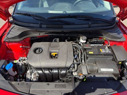 Used 2025 Kia Soul LX w/ LX Technology Package image 30