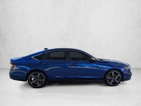 Certified 2023 Honda Accord Sport image 4