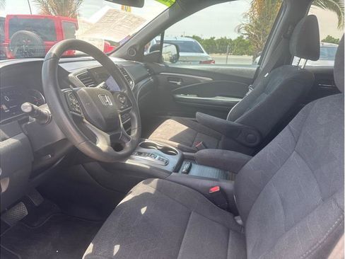 Used 2022 Honda Pilot Sport image 9