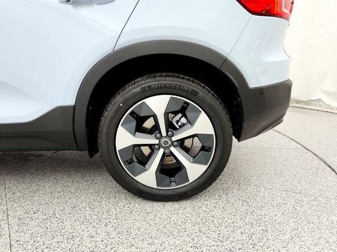 New 2026 Volvo XC40 B5 Plus w/ Protection Package Premier image 29