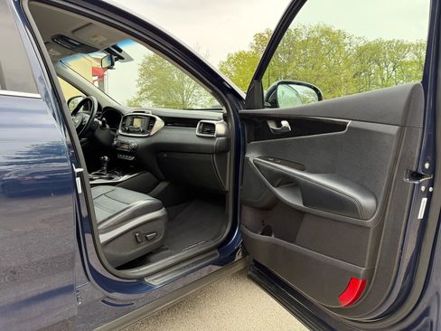 Used 2016 Kia Sorento EX w/ EX Premium Package image 18