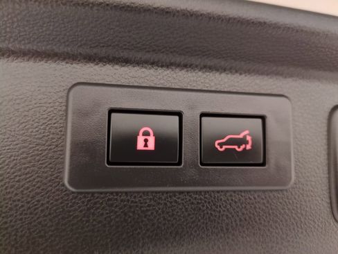 Certified 2023 Subaru Forester Premium image 15