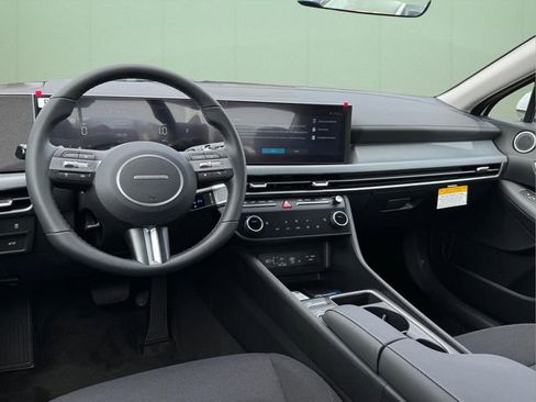 New 2026 Hyundai Sonata SEL AWD/4WD image 15