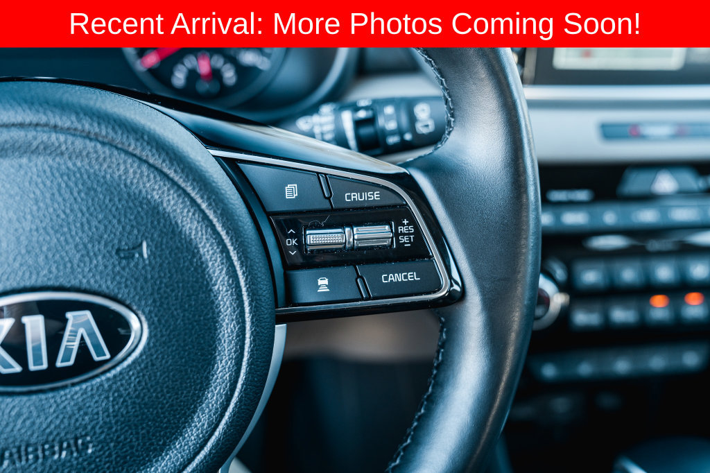 Used 2022 Kia Sportage EX w/ EX Technology Package FWD image 17