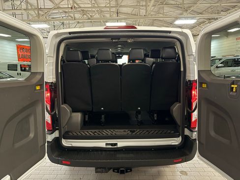 Used 2024 Ford Transit 350 XL image 41