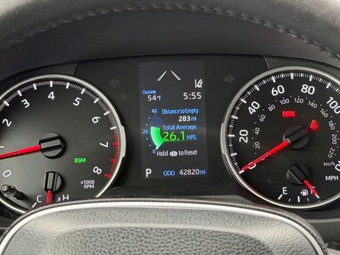 Certified 2022 Toyota RAV4 XLE Premium AWD/4WD image 29