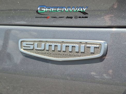Used 2022 Jeep Grand Cherokee L Summit AWD/4WD image 29