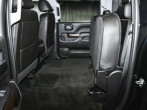 Used 2018 GMC Sierra 1500 Denali image 41