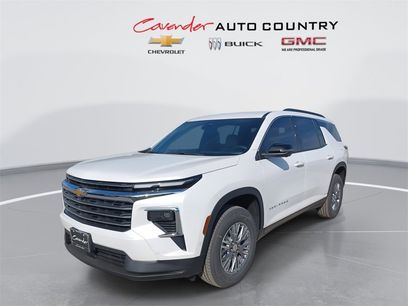 New 2025 Chevrolet Traverse LT w/ Enhanced Driving Package