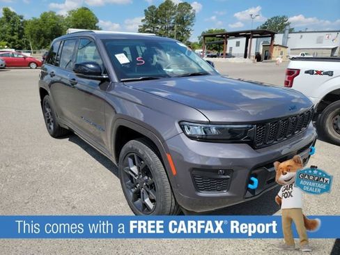 Used 2024 Jeep Grand Cherokee Limited 4xe AWD/4WD image 2