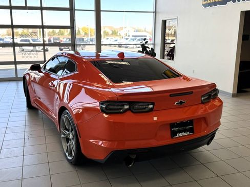 Used 2020 Chevrolet Camaro LT w/ RS Package image 4