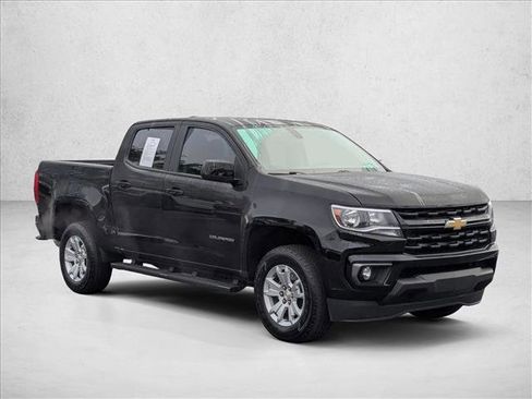 Used 2022 Chevrolet Colorado LT w/ LT Convenience Package image 3