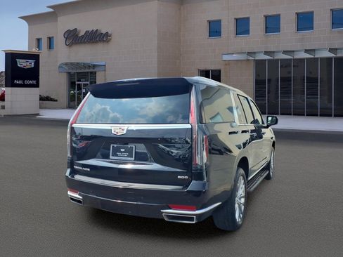 Used 2024 Cadillac Escalade ESV Premium Luxury AWD/4WD image 5