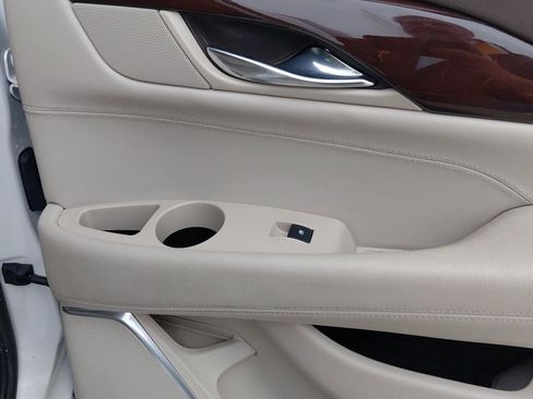 Used 2016 Cadillac Escalade Luxury AWD/4WD image 17