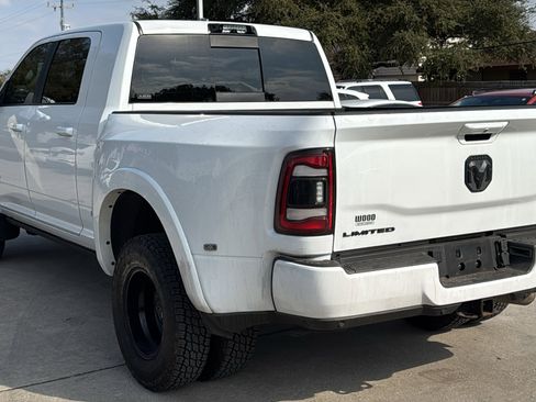 Used 2022 RAM 3500 Limited image 5