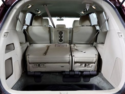 Used 2014 Honda Odyssey EX image 17