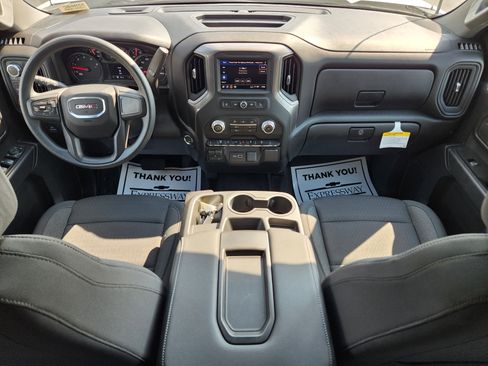 New 2025 GMC Sierra 2500 Pro image 9