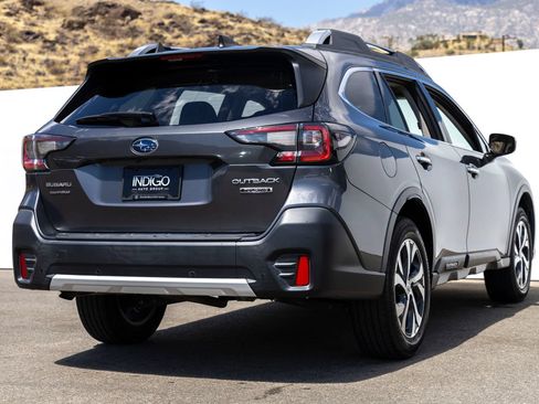 Used 2020 Subaru Outback Touring w/ Tech Package 2 AWD/4WD image 10