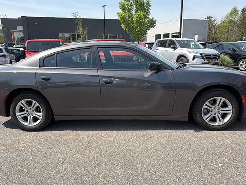 Used 2023 Dodge Charger SXT image 7