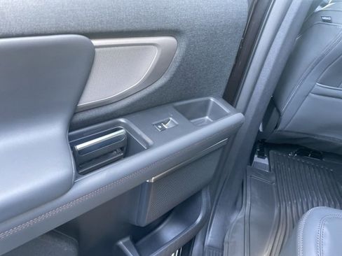 New 2025 Ford Expedition Active image 69