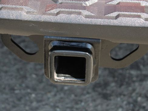 Used 2019 Toyota Tacoma TRD Sport image 34