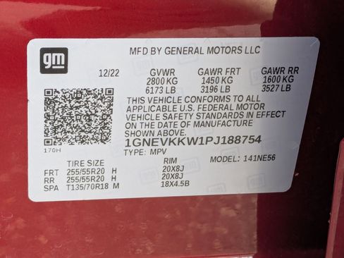 Used 2023 Chevrolet Traverse Premier image 38