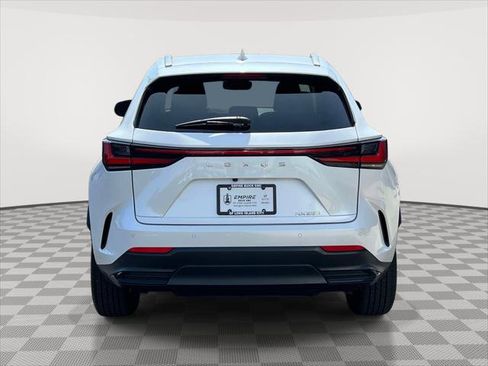 Used 2023 Lexus NX 250 FWD image 5