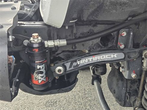 Used 2020 Jeep Gladiator Rubicon image 11