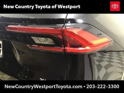 Certified 2024 Toyota Grand Highlander XLE image 24