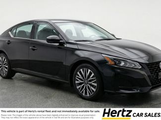 Used 2025 Nissan Altima 2.5 SV FWD video 1
