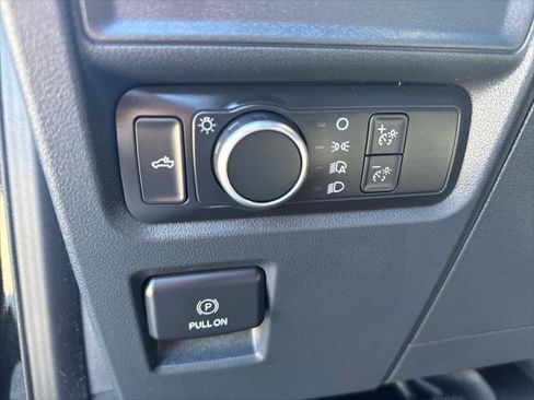 Used 2022 Ford F150 XL w/ STX Appearance Package AWD/4WD image 13